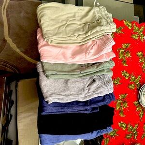 Cat & Jack 7 pairs of joggers